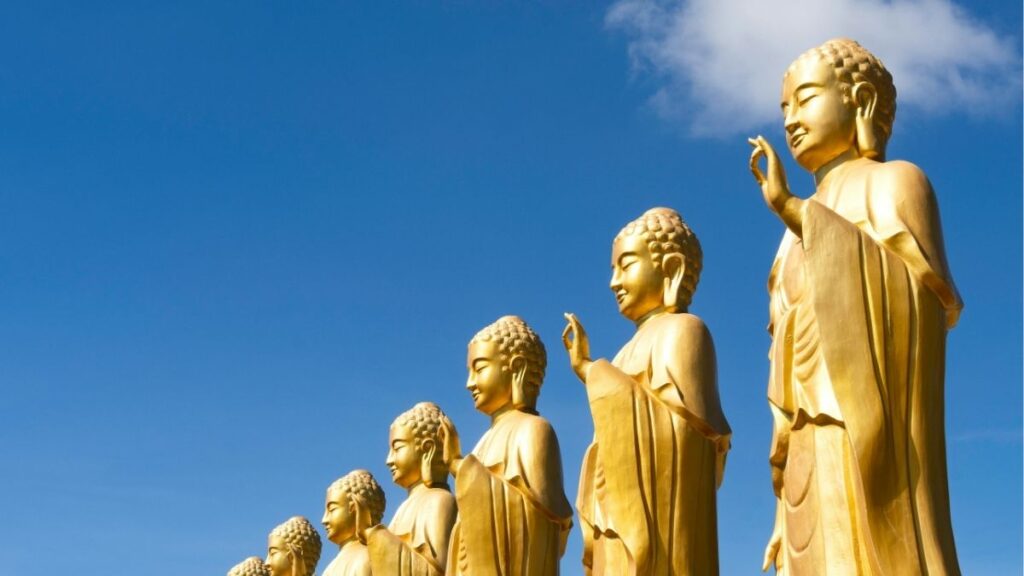 Duy trì thời khóa tụng Kinh A Di Đà đều đặn tại nhà